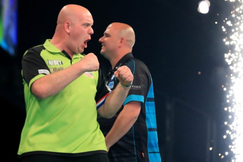 Nem sikerült az újabb bravúr Sedlaceknek, Van Gerwen–Cross az elődöntőért