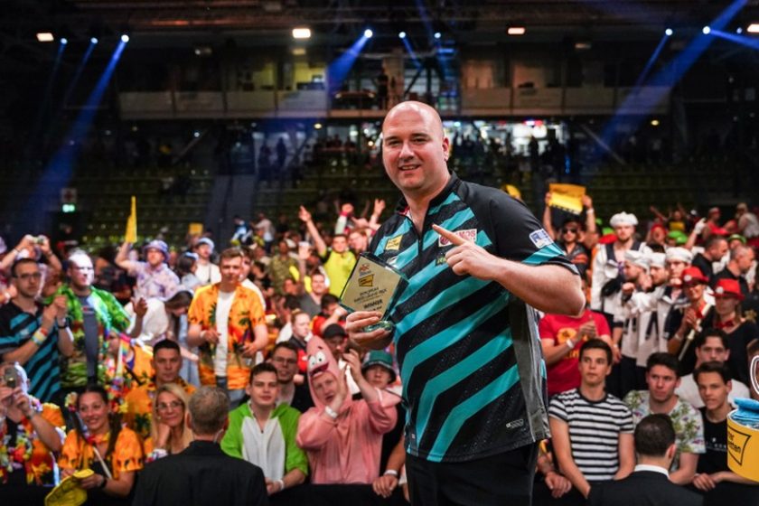 Rob Cross karrierje első tornagyőzelmét aratta a European Touron