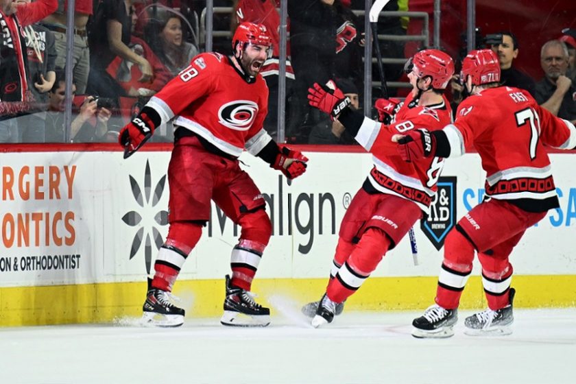 A Hurricanes kiütötte a Devilst