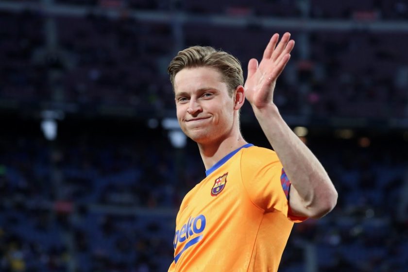 A Bayern rámenne Frenkie de Jongra
