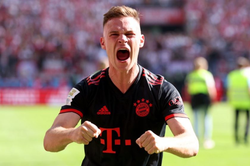 Bayern München: Kimmich nem eladó