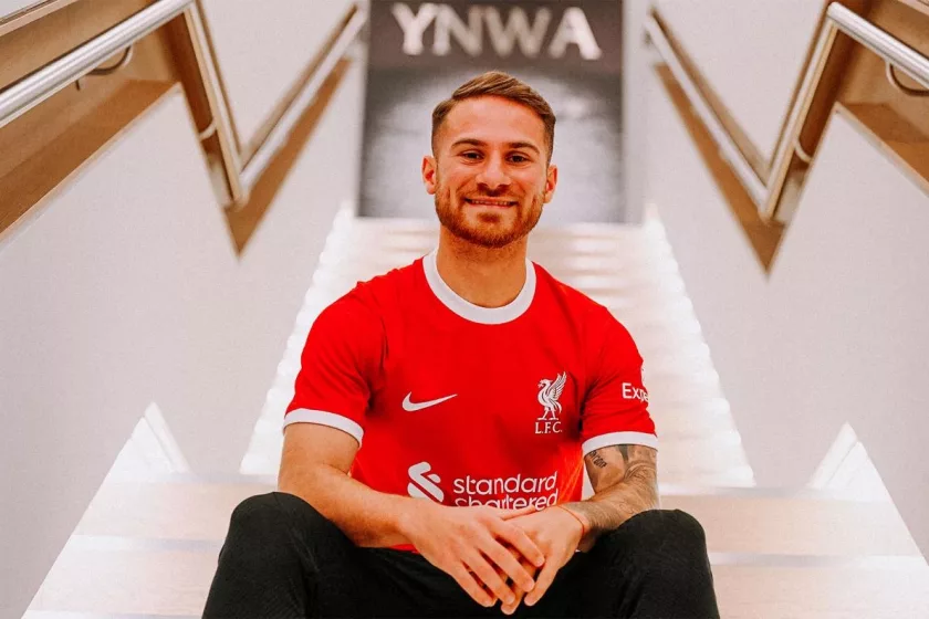 Reklámáron vett világbajnok futballistát a Liverpool