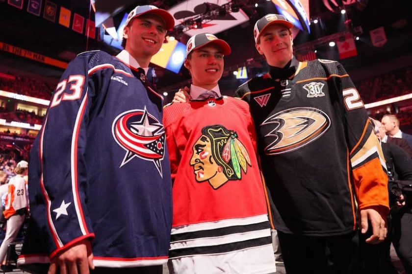 Connor Bedardot vitte el elsőként az NHL drafton a Chicago Blackhawks